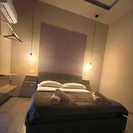 那不勒斯Valentine'S House住宿加早餐旅馆 外观 照片